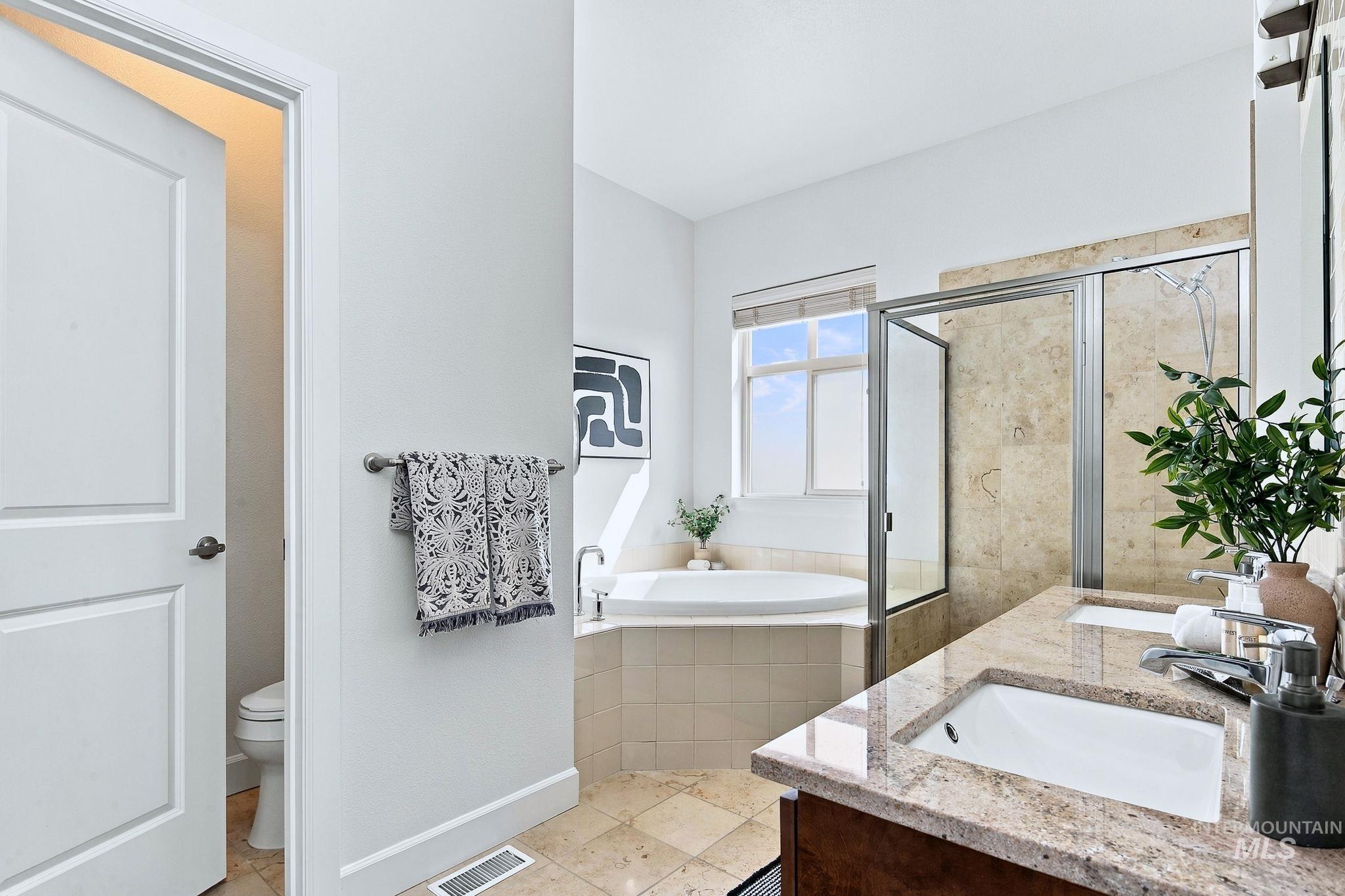 412 S 13th, Boise, Idaho 83702, 2 Bedrooms, 2 Bathrooms, Residential For Sale, Price $637,000, 99001142