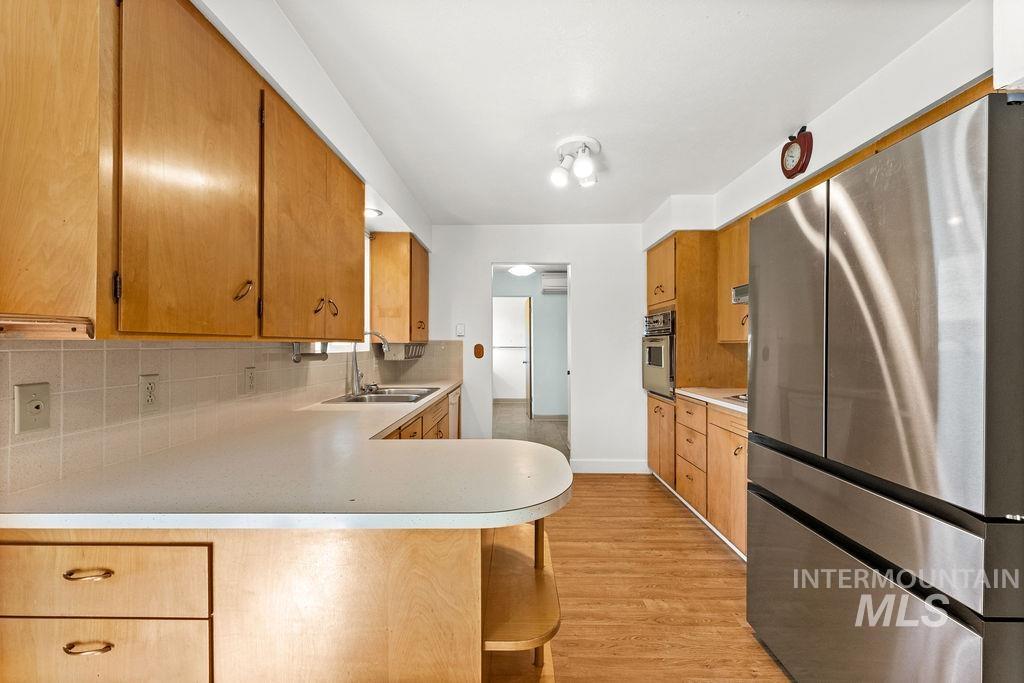 127 W Mckinley, New Plymouth, Idaho 83655, 3 Bedrooms, 2 Bathrooms, Residential For Sale, Price $350,000, 99001153