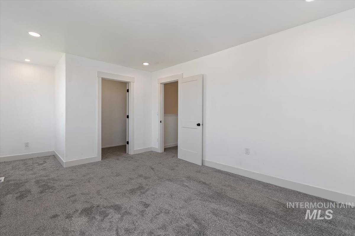 3915 N Abbott St, Caldwell, Idaho 83607, 3 Bedrooms, 2.5 Bathrooms, Residential For Sale, Price $367,000, 99001155