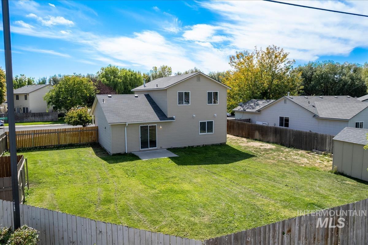 3915 N Abbott St, Caldwell, Idaho 83607, 3 Bedrooms, 2.5 Bathrooms, Residential For Sale, Price $367,000, 99001155