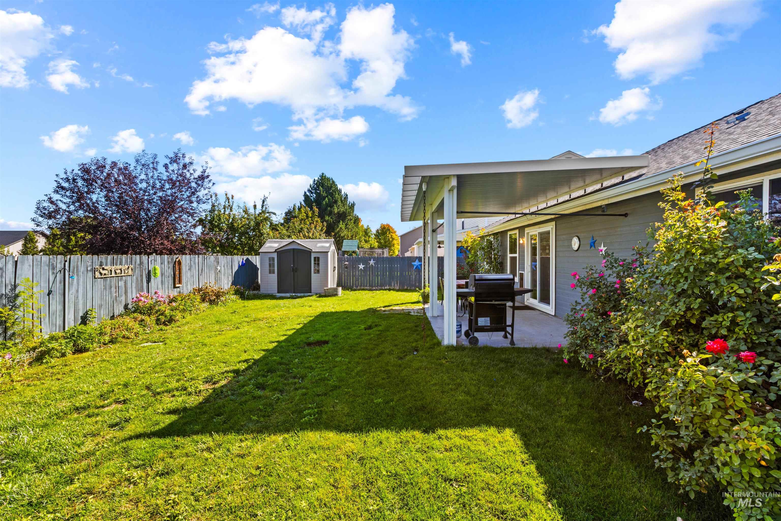 11576 Cabin Creek St, Caldwell, Idaho 83605, 3 Bedrooms, 2 Bathrooms, Residential For Sale, Price $390,000, 99001158