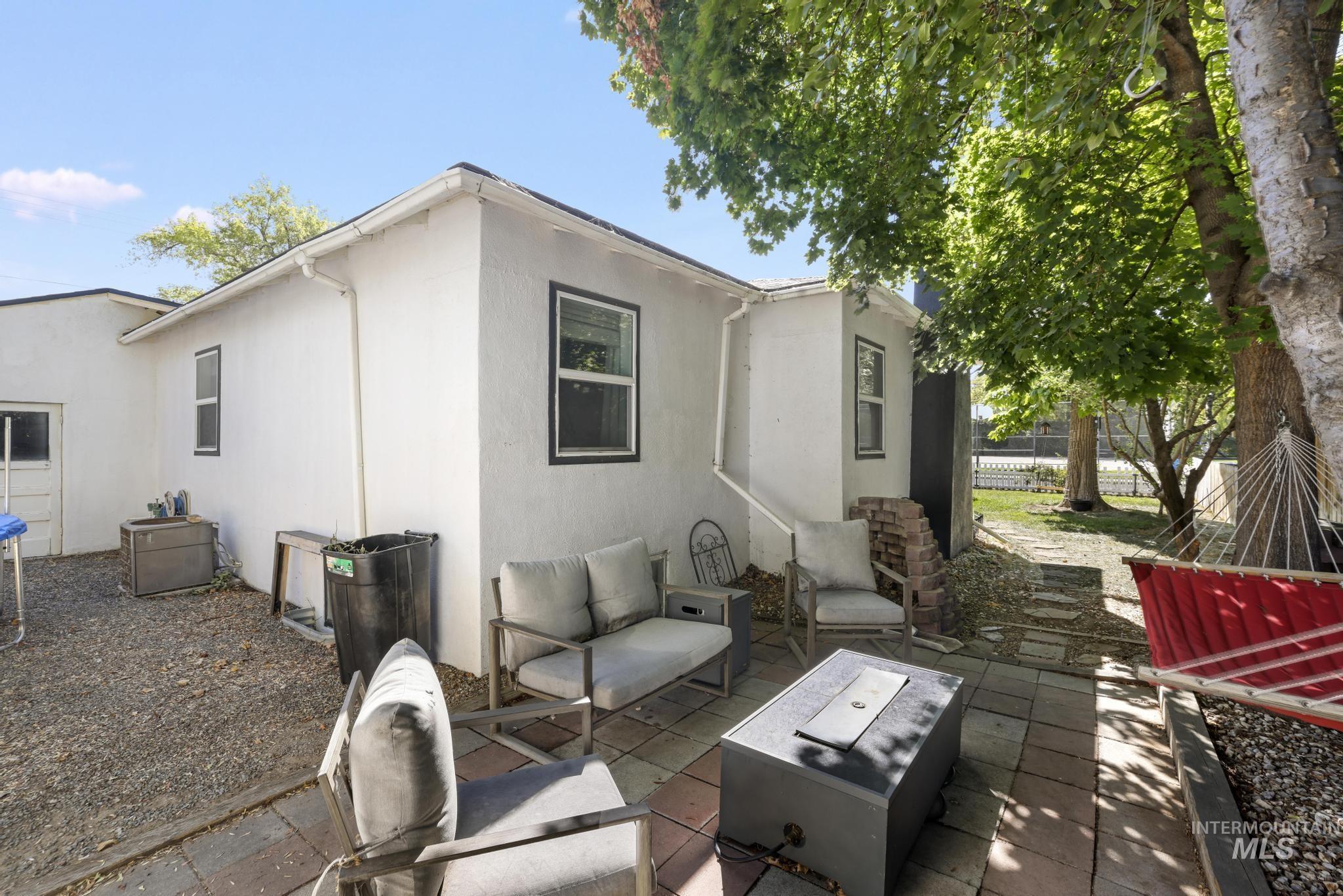767 Shoup Avenue, Twin Falls, Idaho 83301, 3 Bedrooms, 1 Bathroom, Residential For Sale, Price $315,000, 99001162