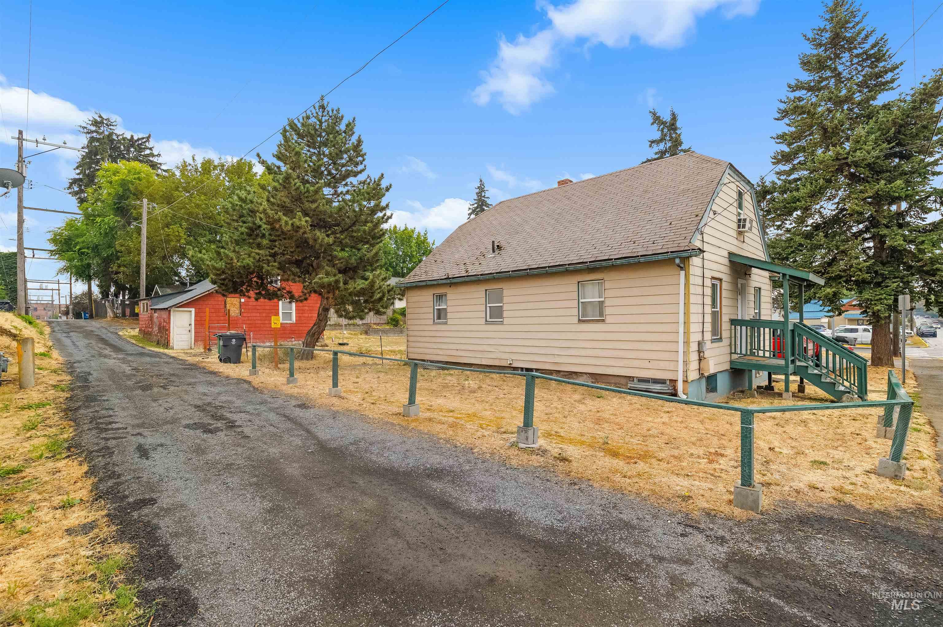 114, 116, 120 N Jackson St/ W. A St, Moscow, Idaho 83843, Business/Commercial For Sale, Price $1,700,000,MLS 99001165