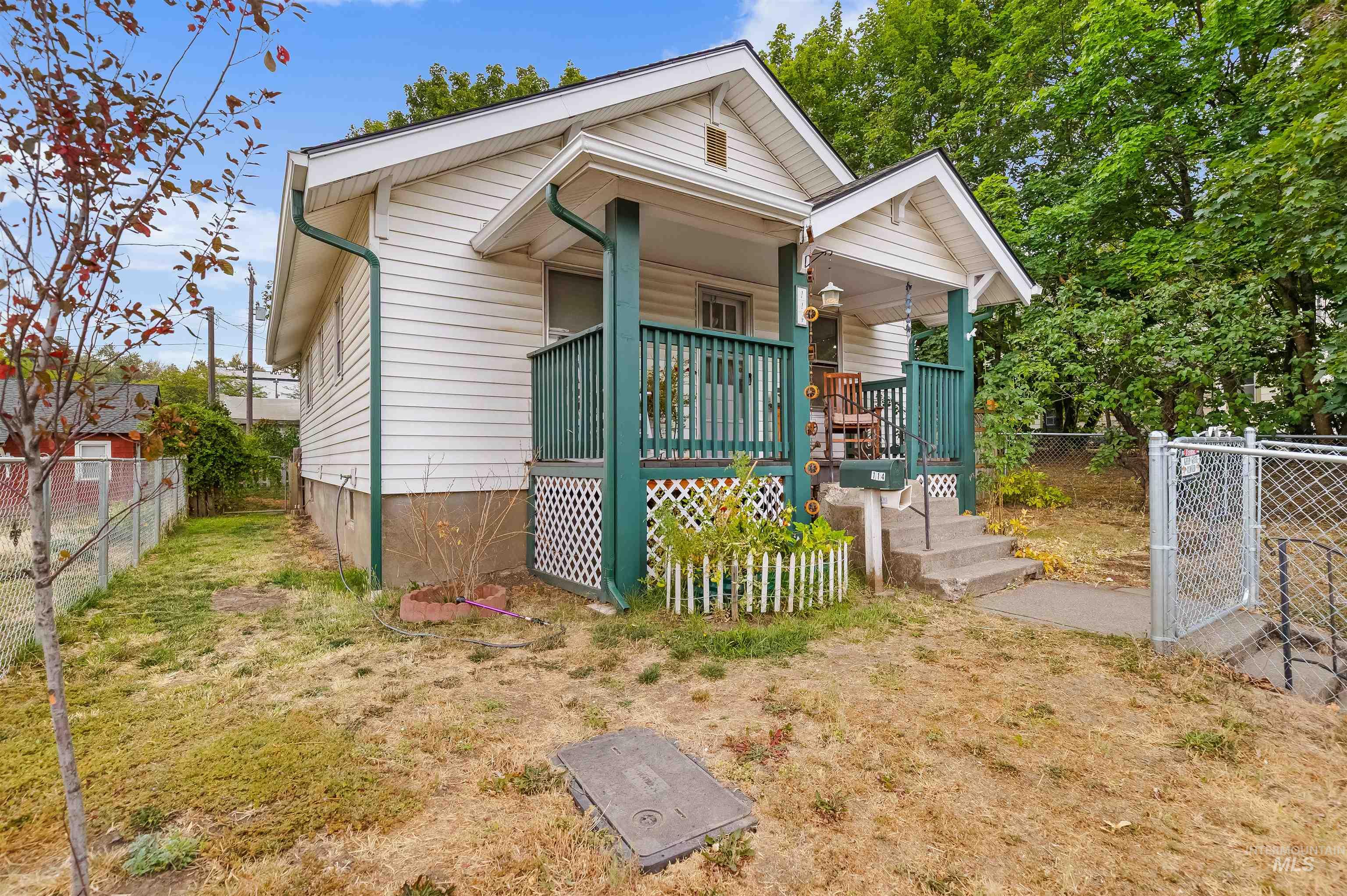 114, 116, 120 N Jackson St/ W. A St, Moscow, Idaho 83843, Business/Commercial For Sale, Price $1,700,000,MLS 99001165