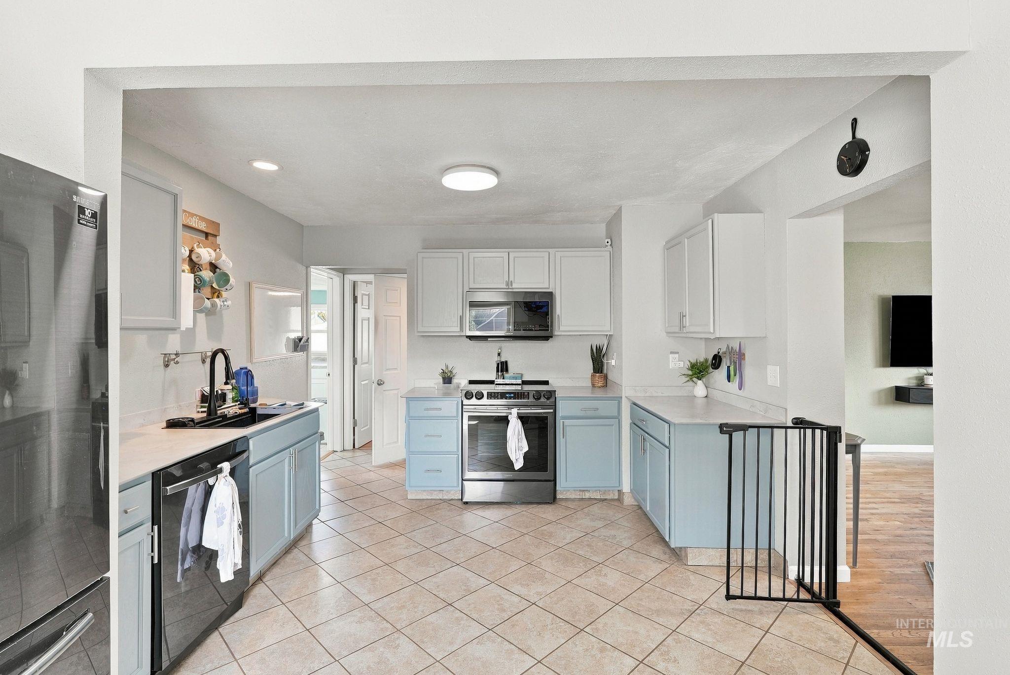 3540 11th St, Lewiston, Idaho 83501, 4 Bedrooms, 2 Bathrooms, Residential For Sale, Price $435,000, 99001168