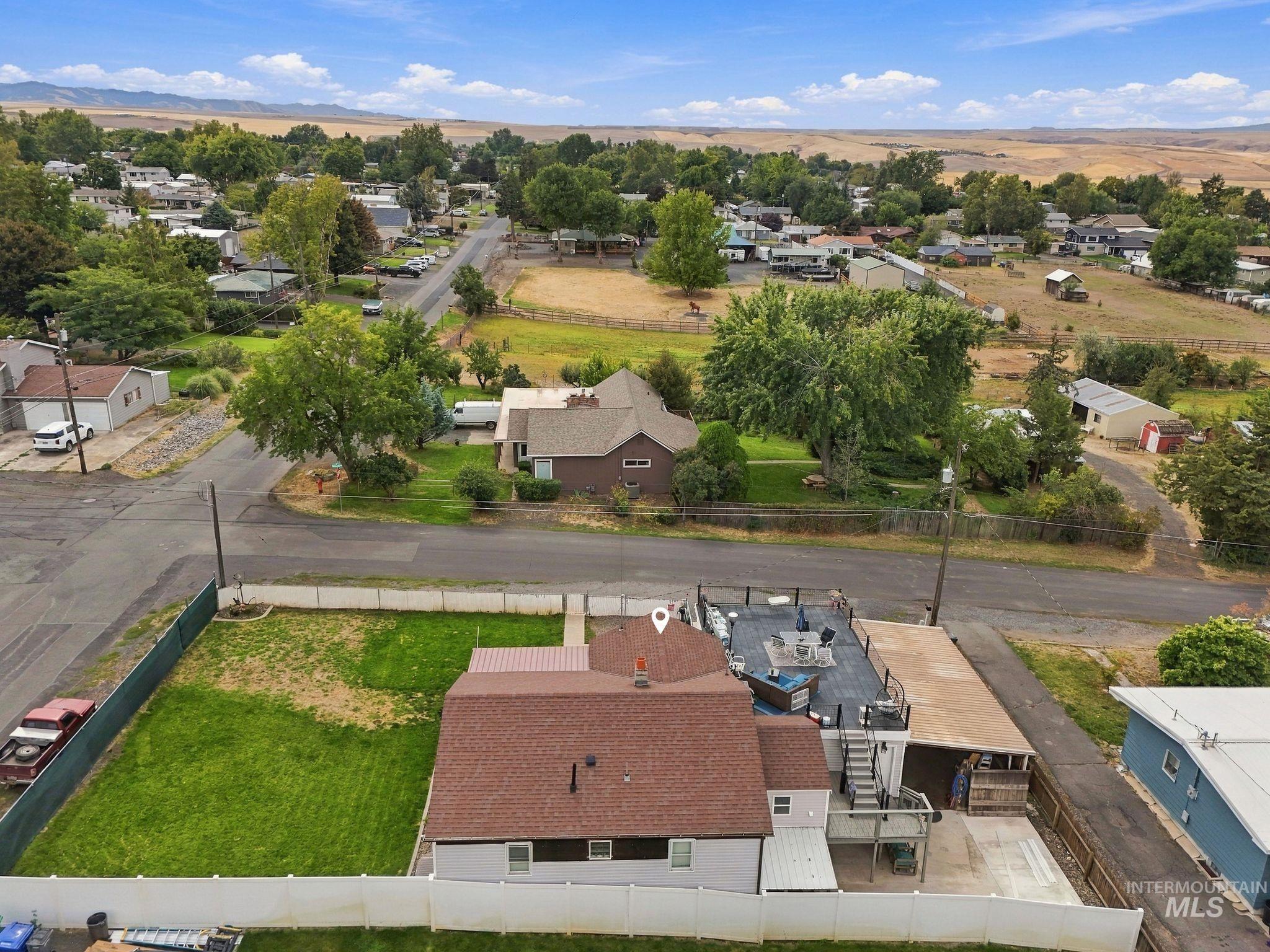 3540 11th St, Lewiston, Idaho 83501, 4 Bedrooms, 2 Bathrooms, Residential For Sale, Price $435,000, 99001168