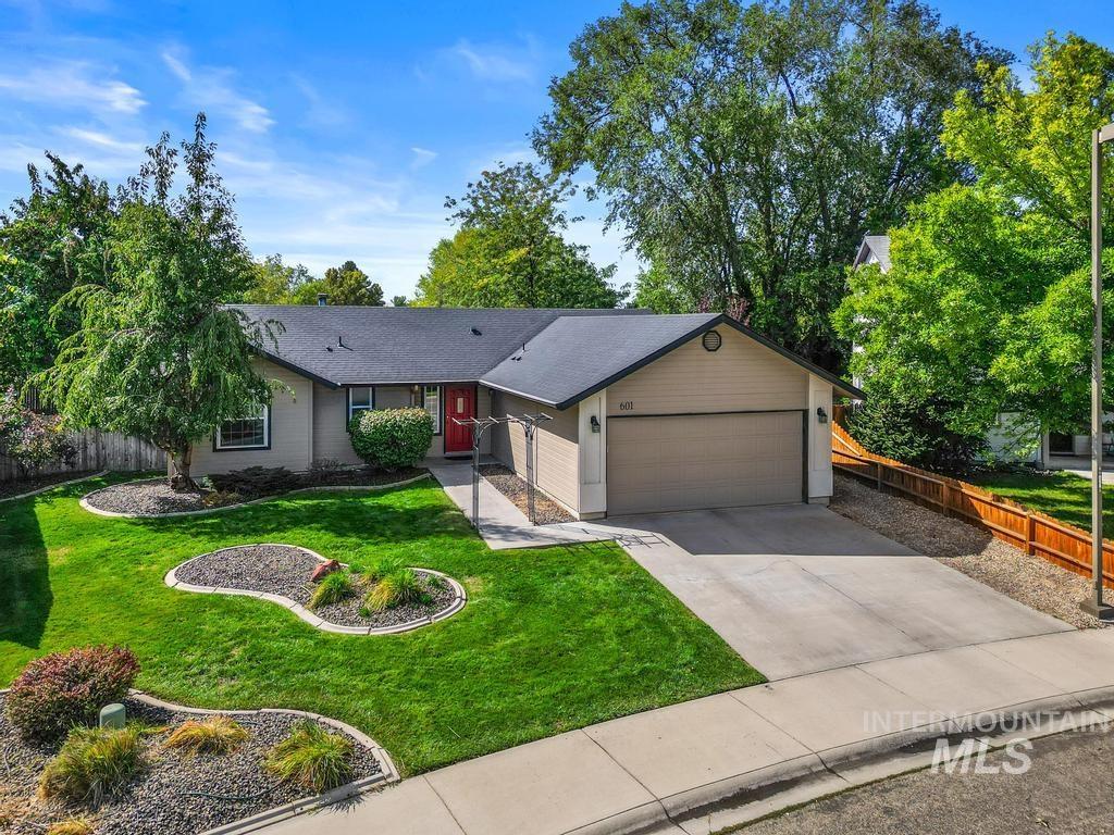 601 W Tern Dr., Kuna, Idaho 83634, 3 Bedrooms, 2 Bathrooms, Residential For Sale, Price $395,000, 99001169