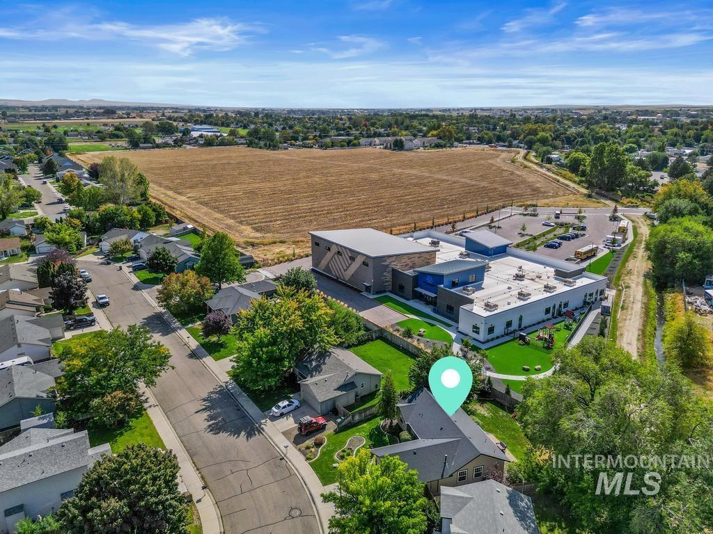 601 W Tern Dr., Kuna, Idaho 83634, 3 Bedrooms, 2 Bathrooms, Residential For Sale, Price $395,000, 99001169
