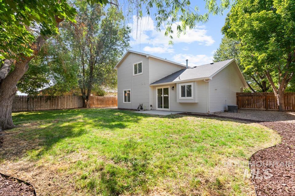 1304 N Atherton, Kuna, Idaho 83634, 4 Bedrooms, 2.5 Bathrooms, Residential For Sale, Price $379,950, 99001170
