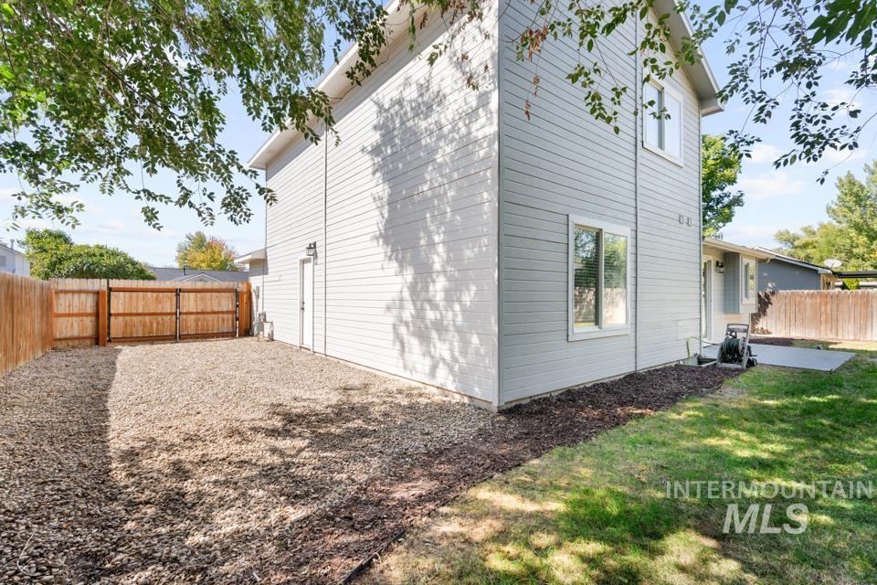 1304 N Atherton, Kuna, Idaho 83634, 4 Bedrooms, 2.5 Bathrooms, Residential For Sale, Price $379,950, 99001170