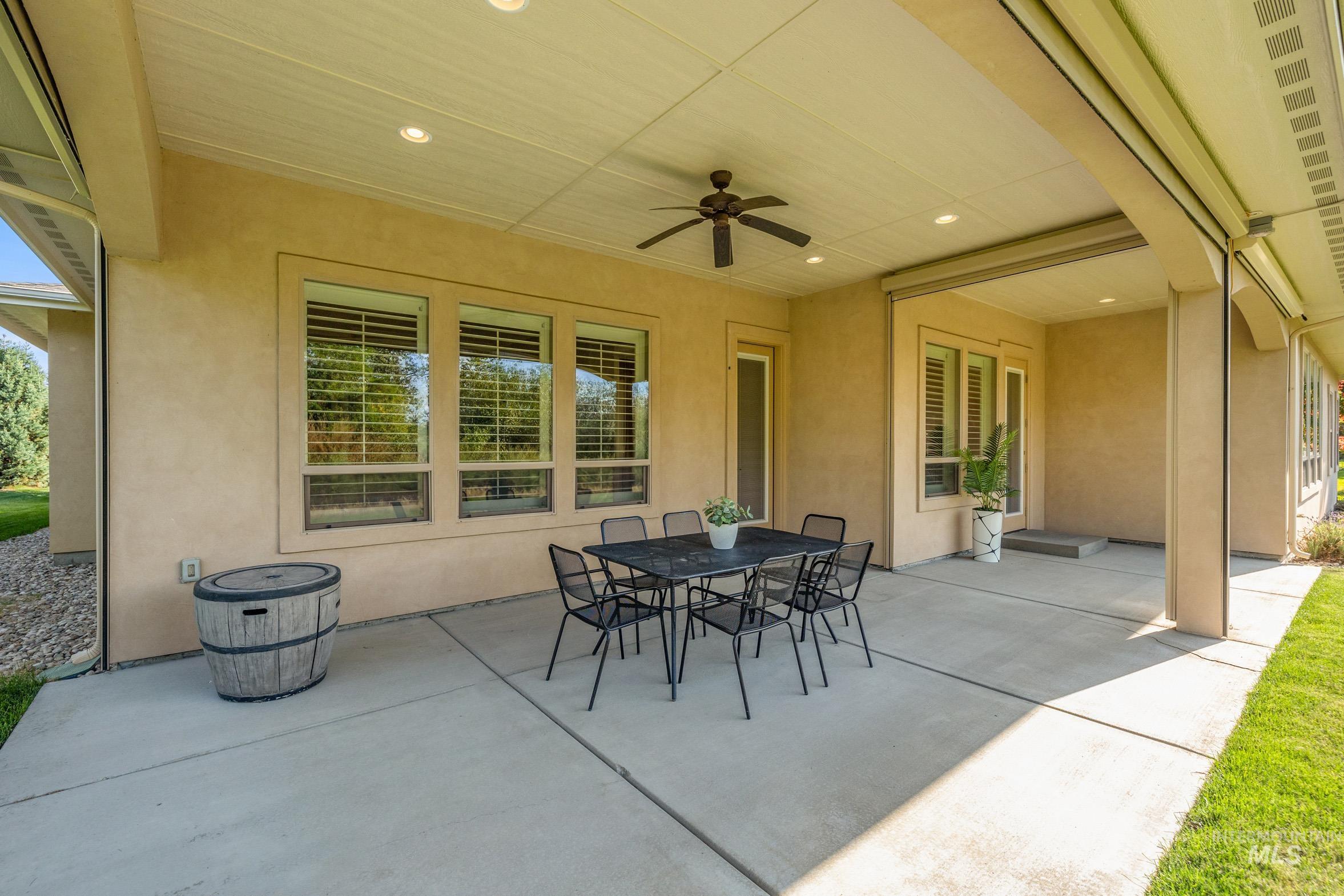 12259 W Seven Lakes Ln, Star, Idaho 83616, 3 Bedrooms, 2.5 Bathrooms, Residential For Sale, Price $850,000, 99001171