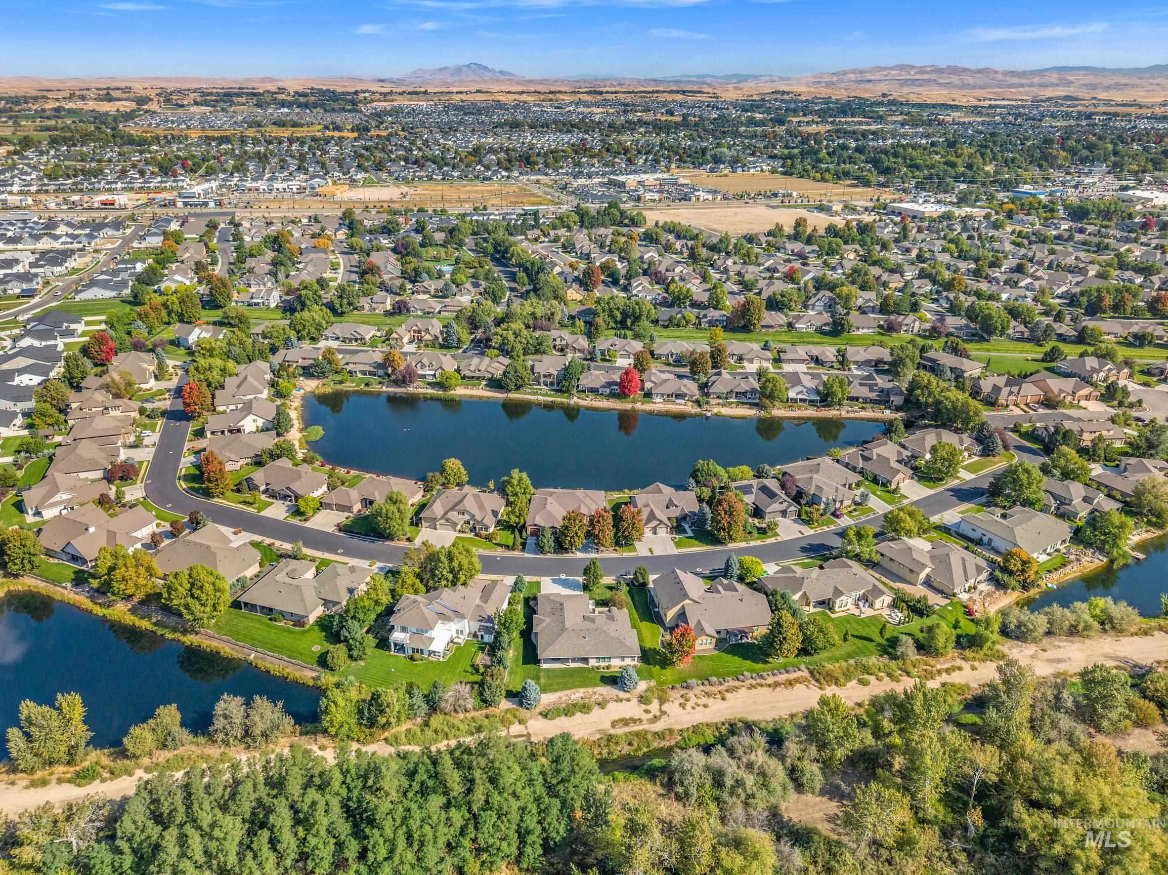 12259 W Seven Lakes Ln, Star, Idaho 83616, 3 Bedrooms, 2.5 Bathrooms, Residential For Sale, Price $850,000, 99001171