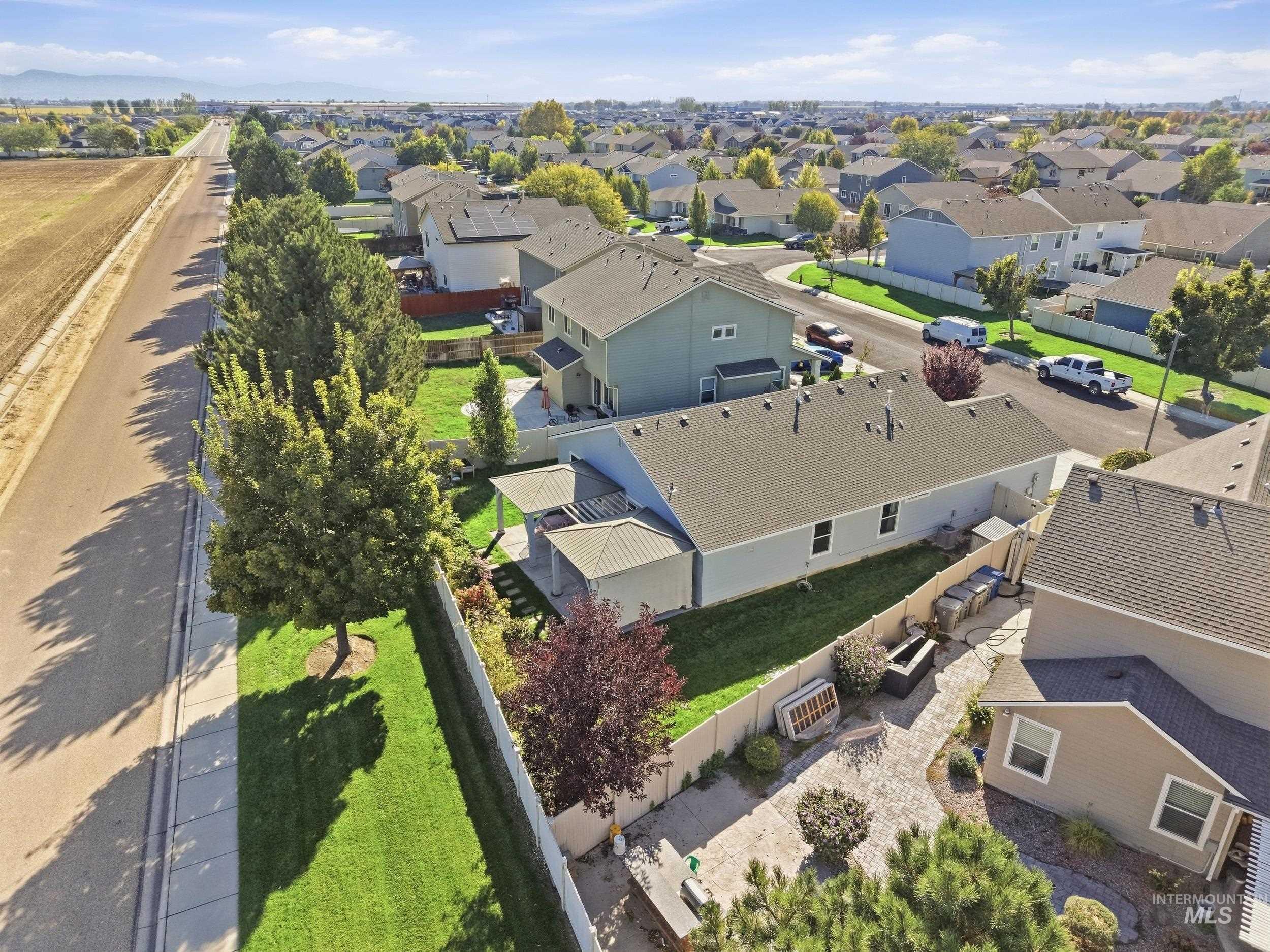 10690 Hackberry St, Nampa, Idaho 83687, 4 Bedrooms, 2 Bathrooms, Residential For Sale, Price $424,900, 99001172