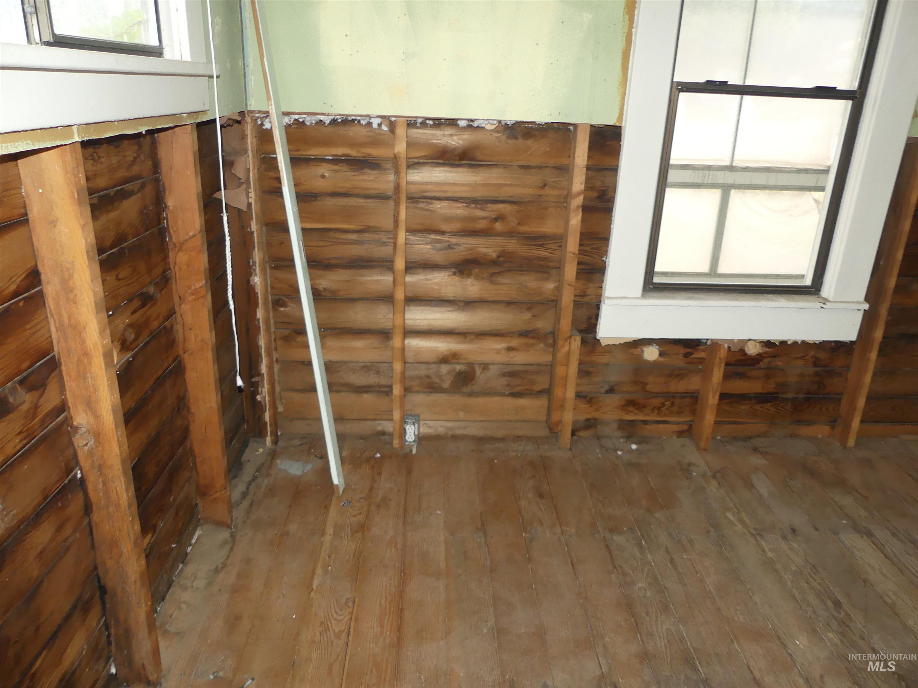 1428 18th St, Lewiston, Idaho 83501, 3 Bedrooms, 1 Bathroom, Residential For Sale, Price $199,000, 99001173