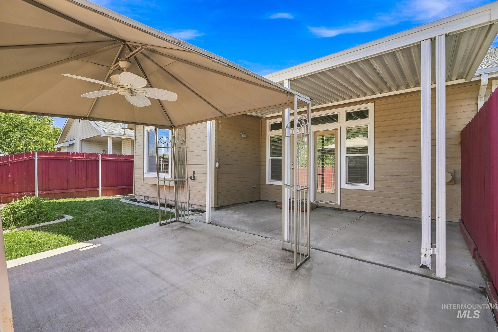 9482 W Granger Ct, Boise, Idaho 83704, 2 Bedrooms, 2 Bathrooms, Residential For Sale, Price $369,900, 99001179