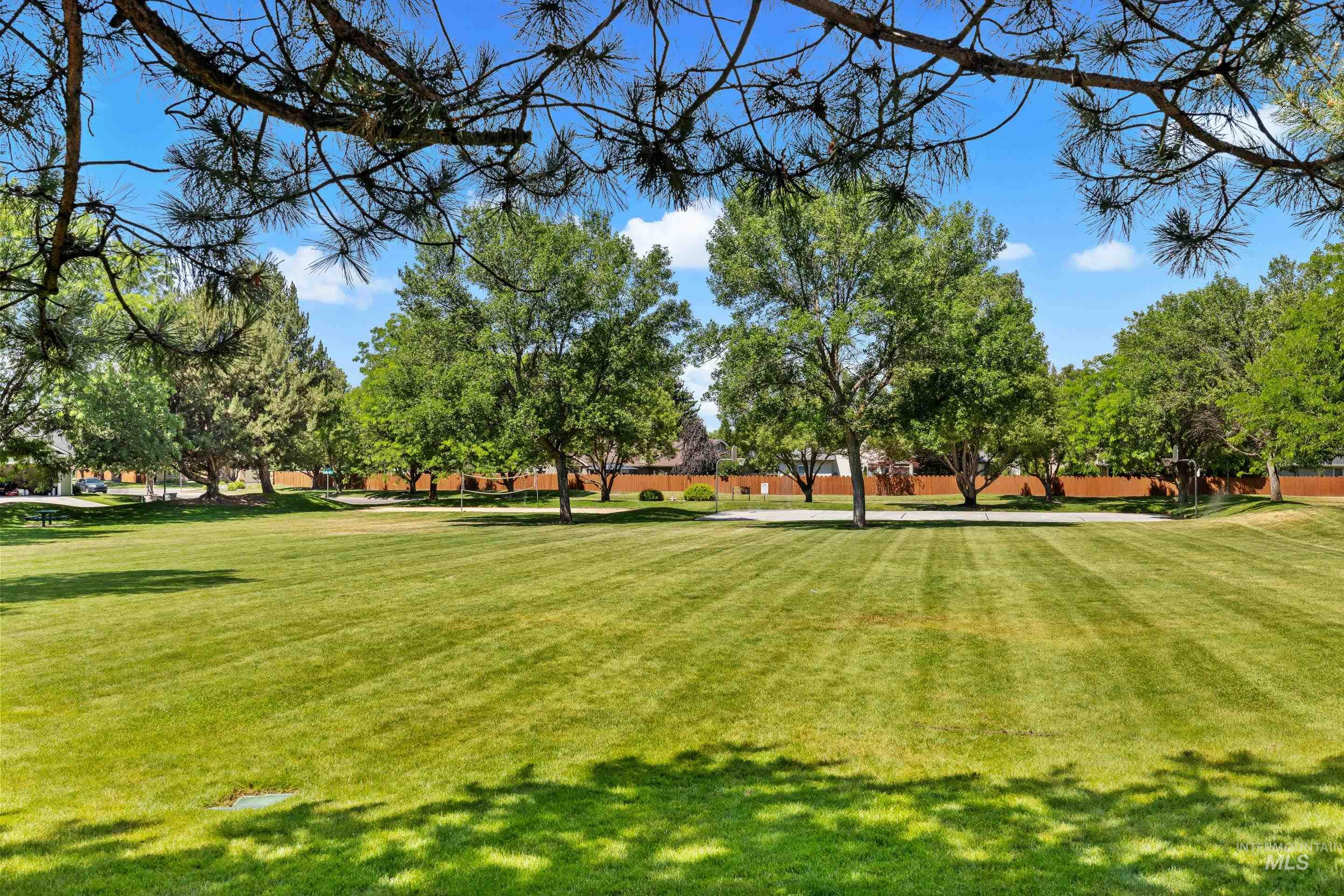 9524 W Millwood Drive, Boise, Idaho 83709, 4 Bedrooms, 3.5 Bathrooms, Residential For Sale, Price $735,000, 99001180