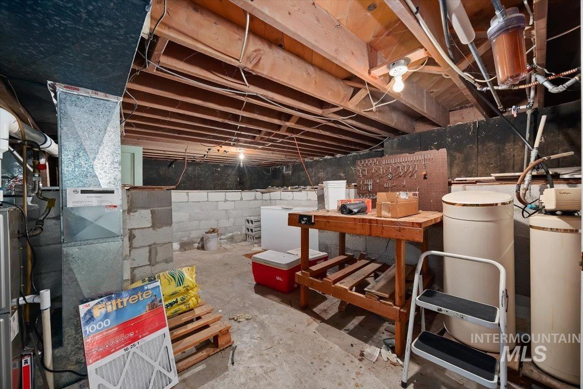 812 9th Ave East, Jerome, Idaho 83338, 3 Bedrooms, 1 Bathroom, Residential For Sale, Price $224,900, 99001182