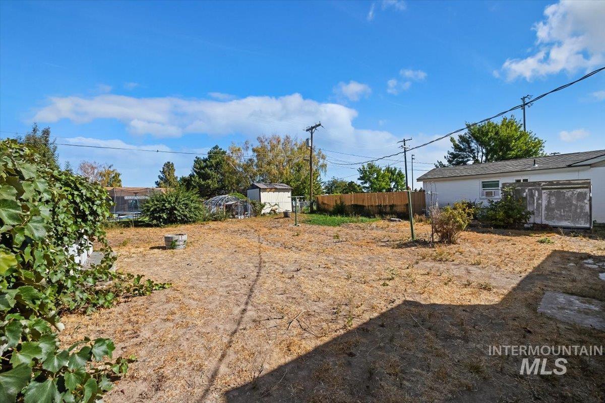 812 9th Ave East, Jerome, Idaho 83338, 3 Bedrooms, 1 Bathroom, Residential For Sale, Price $224,900, 99001182
