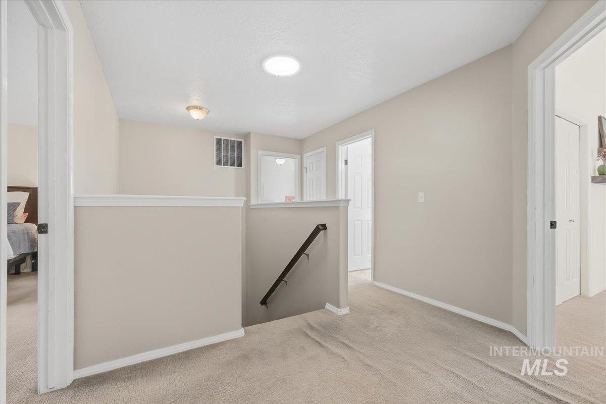 1340 N Golfview Way, Meridian, Idaho 83642, 4 Bedrooms, 2.5 Bathrooms, Residential For Sale, Price $526,600, 99001183