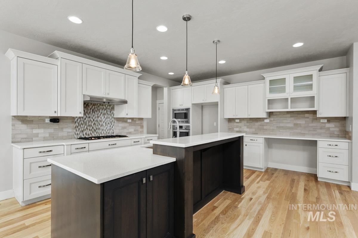 5214 S Wayland Ave, Meridian, Idaho 83642, 5 Bedrooms, 4.5 Bathrooms, Residential For Sale, Price $874,900, 99001184