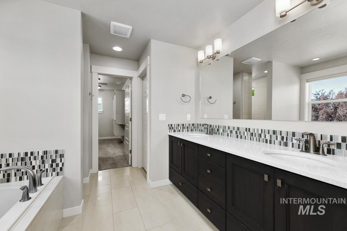 5214 S Wayland Ave, Meridian, Idaho 83642, 5 Bedrooms, 4.5 Bathrooms, Residential For Sale, Price $874,900, 99001184
