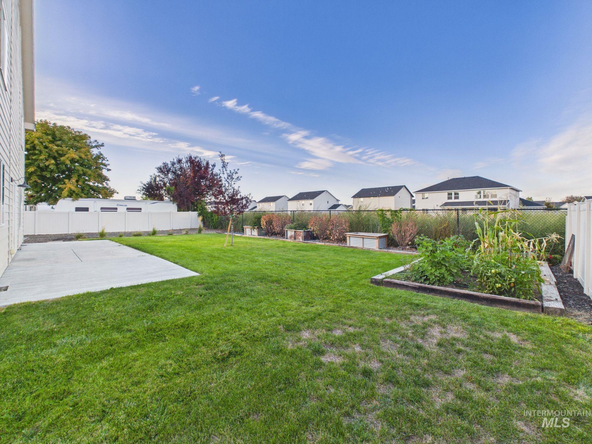 11202 W Radcliff St, Nampa, Idaho 83651, 4 Bedrooms, 2.5 Bathrooms, Residential For Sale, Price $485,000, 99001190