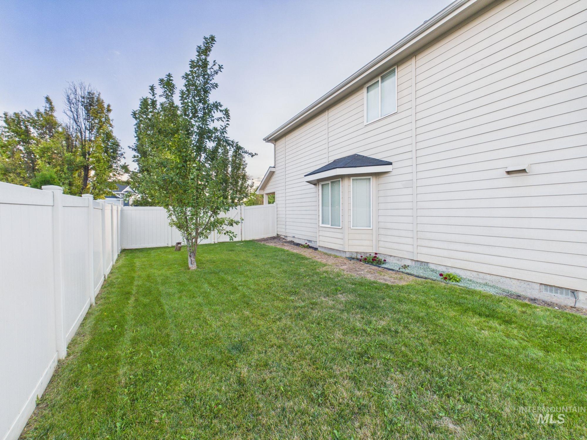 11202 W Radcliff St, Nampa, Idaho 83651, 4 Bedrooms, 2.5 Bathrooms, Residential For Sale, Price $485,000, 99001190