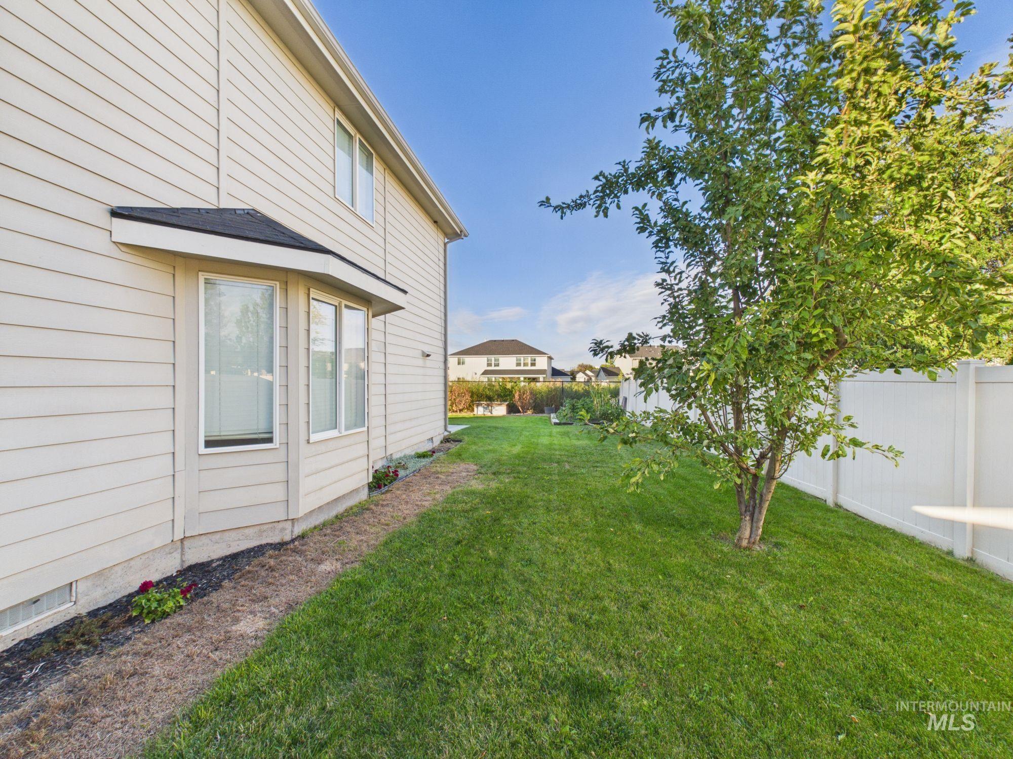 11202 W Radcliff St, Nampa, Idaho 83651, 4 Bedrooms, 2.5 Bathrooms, Residential For Sale, Price $485,000, 99001190