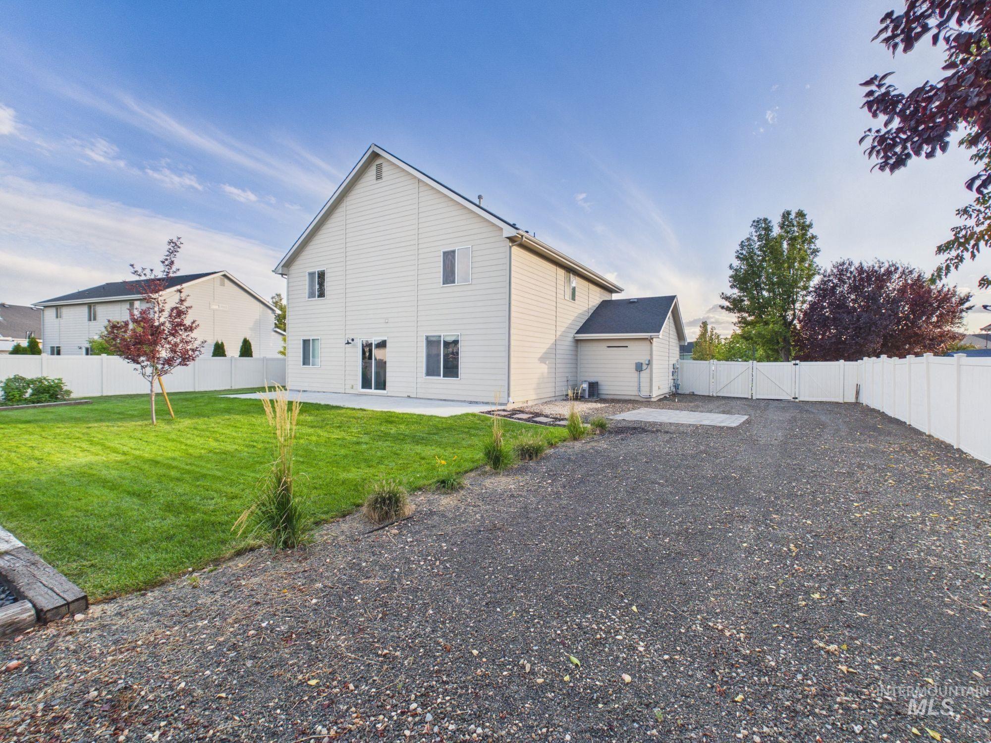 11202 W Radcliff St, Nampa, Idaho 83651, 4 Bedrooms, 2.5 Bathrooms, Residential For Sale, Price $485,000, 99001190