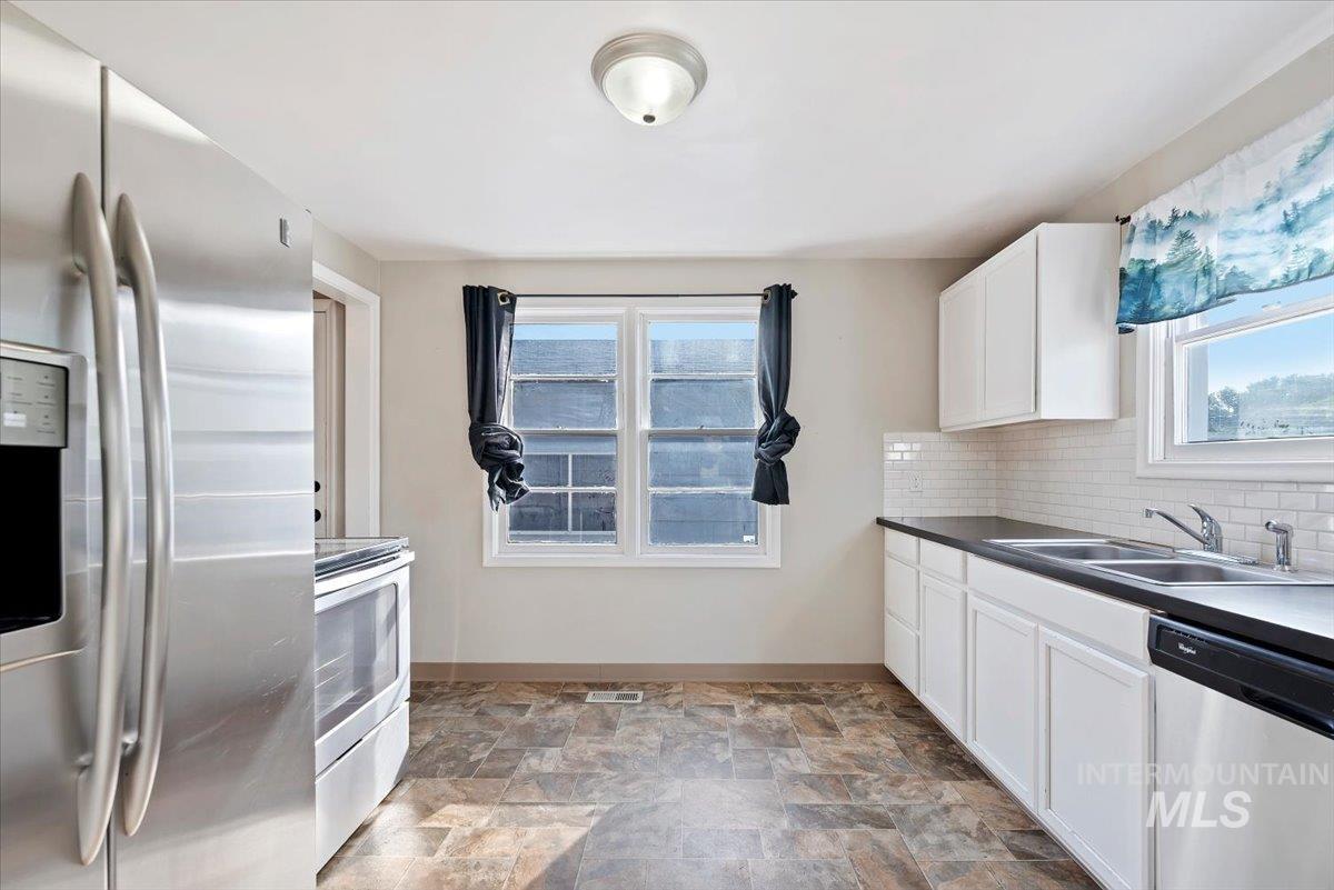 10 N Harrell St, Boise, Idaho 83706, 2 Bedrooms, 1 Bathroom, Residential For Sale, Price $399,000, 99001191