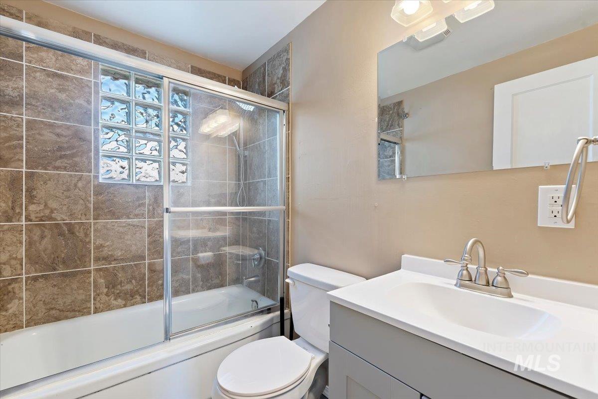 10 N Harrell St, Boise, Idaho 83706, 2 Bedrooms, 1 Bathroom, Residential For Sale, Price $399,000, 99001191