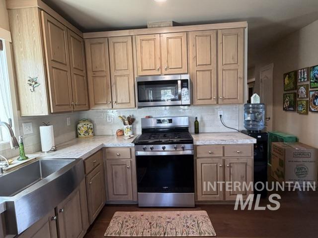 2108 E Blue Spruce Ln #188, Boise, Idaho 83716, 3 Bedrooms, 2 Bathrooms, Residential For Sale, Price $255,000, 99001193