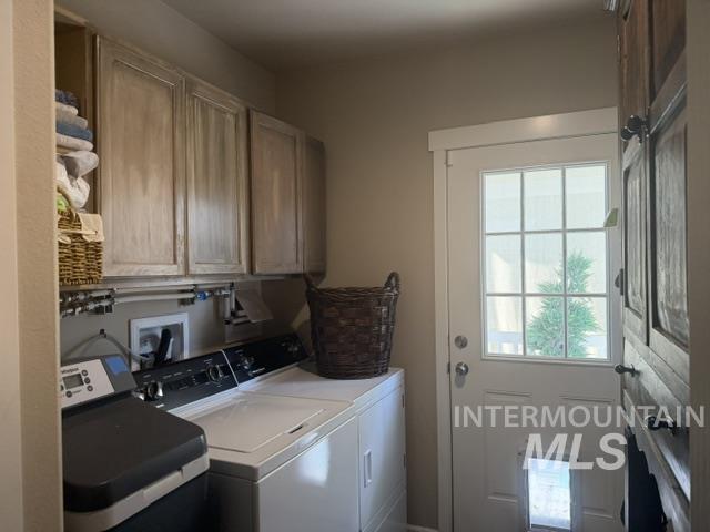 2108 E Blue Spruce Ln #188, Boise, Idaho 83716, 3 Bedrooms, 2 Bathrooms, Residential For Sale, Price $255,000, 99001193