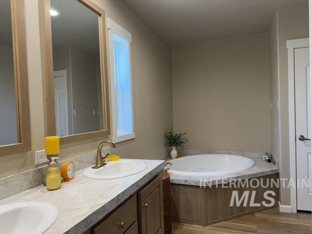 2108 E Blue Spruce Ln #188, Boise, Idaho 83716, 3 Bedrooms, 2 Bathrooms, Residential For Sale, Price $255,000, 99001193