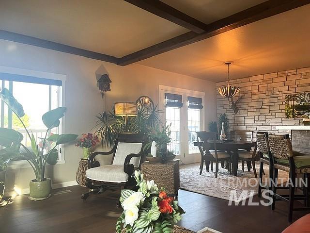 2108 E Blue Spruce Ln #188, Boise, Idaho 83716, 3 Bedrooms, 2 Bathrooms, Residential For Sale, Price $255,000, 99001193