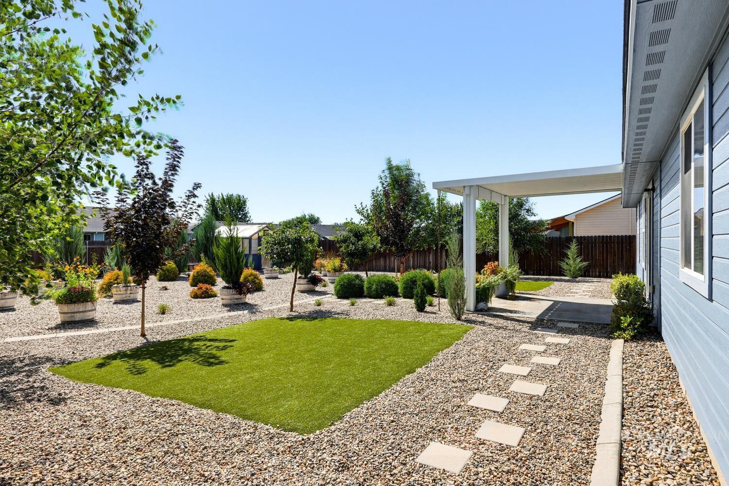 1121 Dittman Dr, Emmett, Idaho 83617, 3 Bedrooms, 2 Bathrooms, Residential For Sale, Price $369,000, 99001194