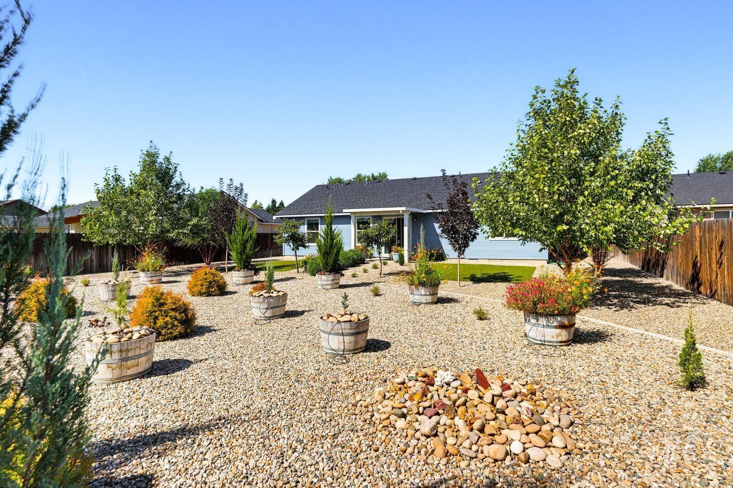 1121 Dittman Dr, Emmett, Idaho 83617, 3 Bedrooms, 2 Bathrooms, Residential For Sale, Price $369,000, 99001194