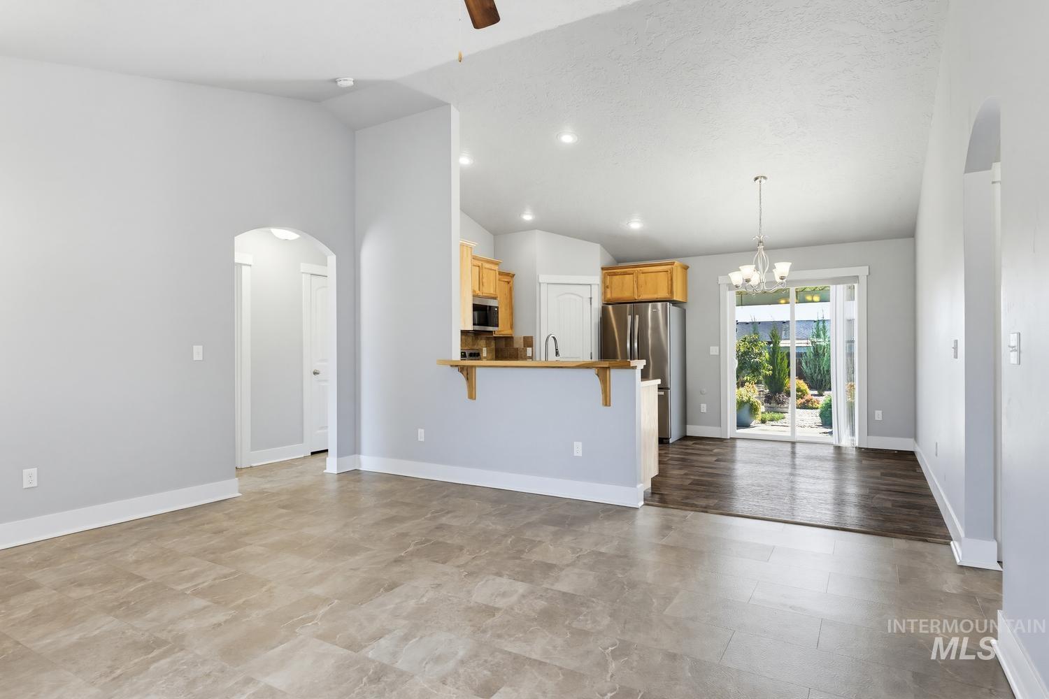 1121 Dittman Dr, Emmett, Idaho 83617, 3 Bedrooms, 2 Bathrooms, Residential For Sale, Price $369,000, 99001194