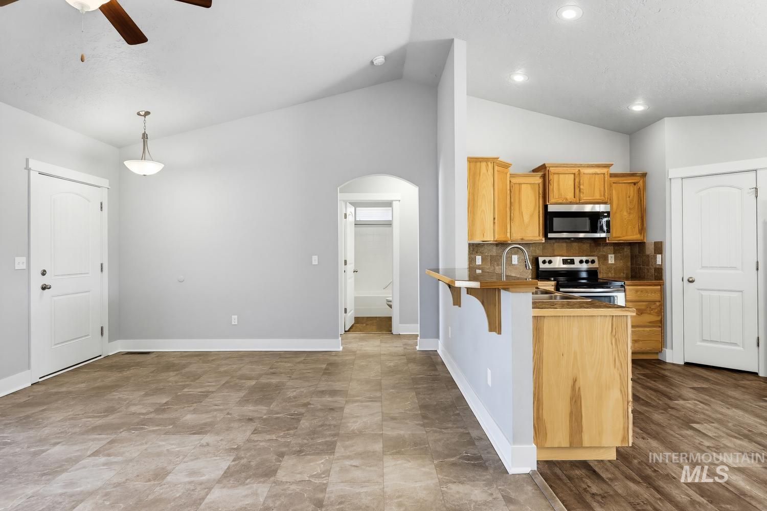 1121 Dittman Dr, Emmett, Idaho 83617, 3 Bedrooms, 2 Bathrooms, Residential For Sale, Price $369,000, 99001194