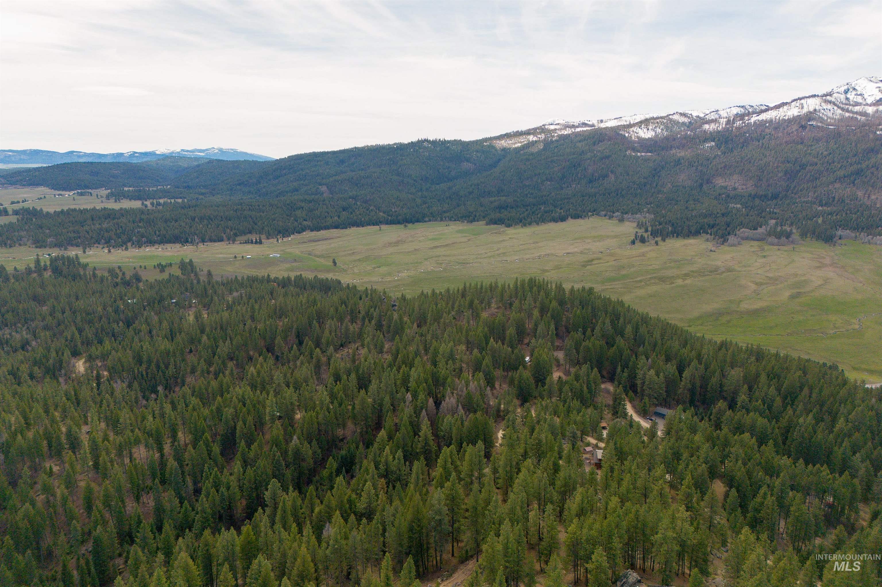 506 Hilltop Rd, Cascade, Idaho 83611, 1 Bathroom, Residential For Sale, Price $170,900, 99001196
