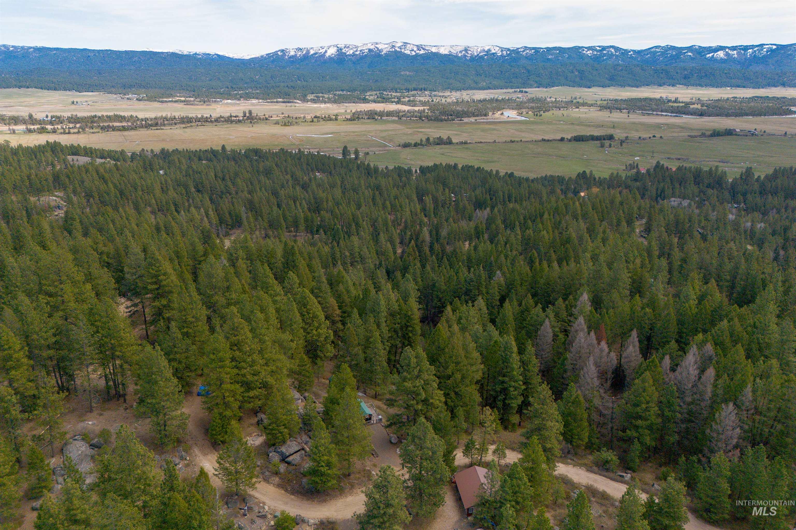 506 Hilltop Rd, Cascade, Idaho 83611, 1 Bathroom, Residential For Sale, Price $170,900, 99001196