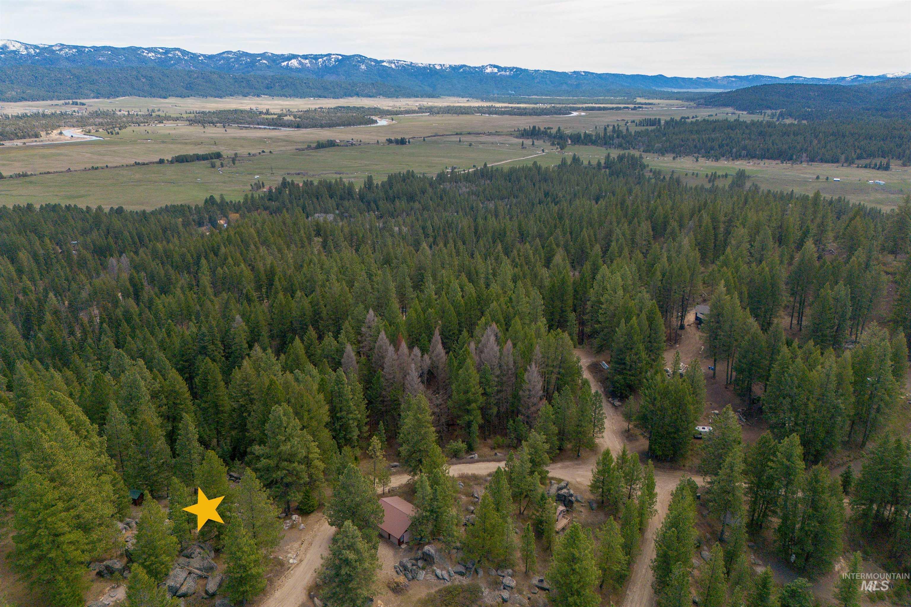 506 Hilltop Rd, Cascade, Idaho 83611, 1 Bathroom, Residential For Sale, Price $170,900, 99001196