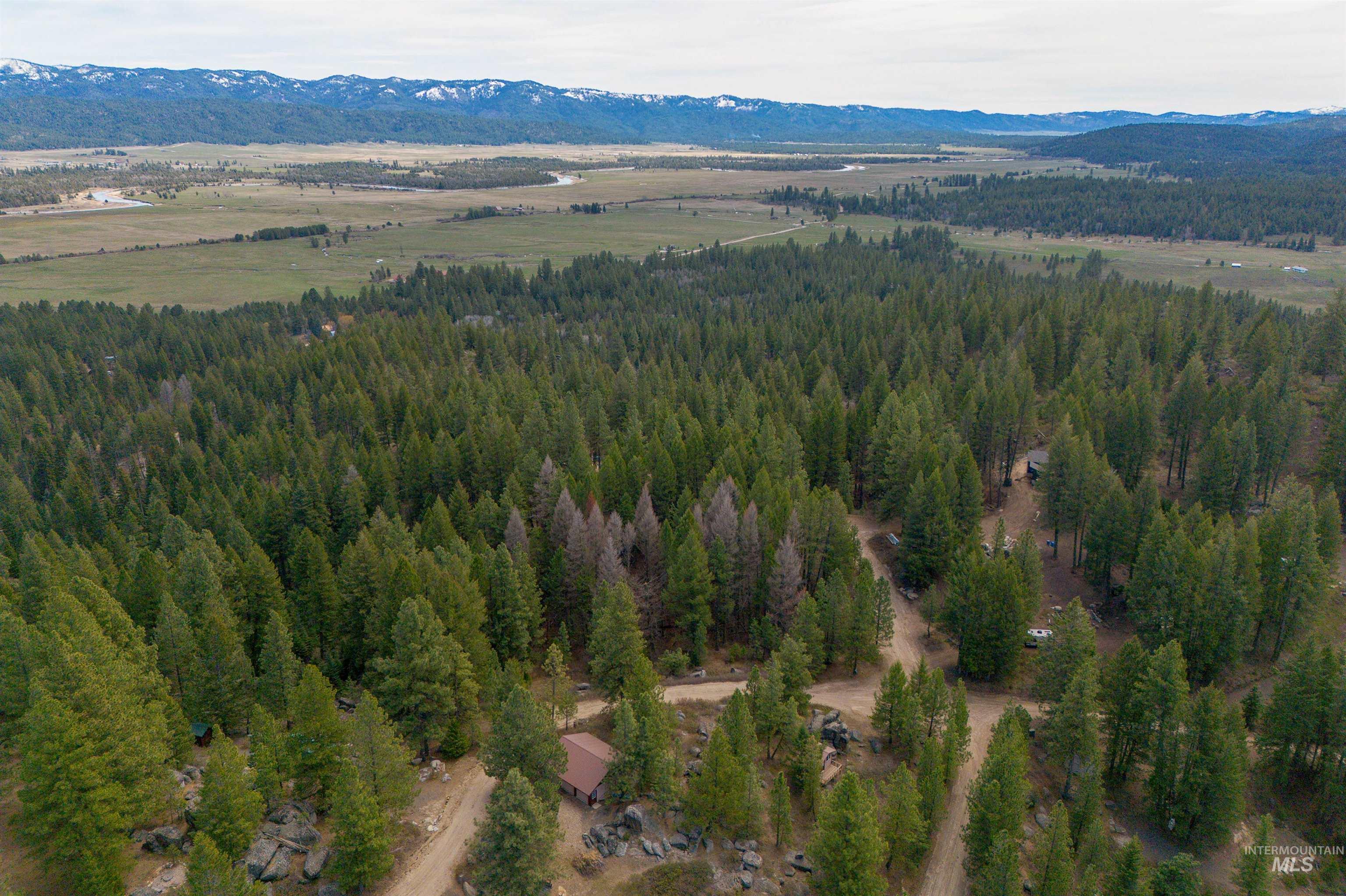 506 Hilltop Rd, Cascade, Idaho 83611, 1 Bathroom, Residential For Sale, Price $170,900, 99001196