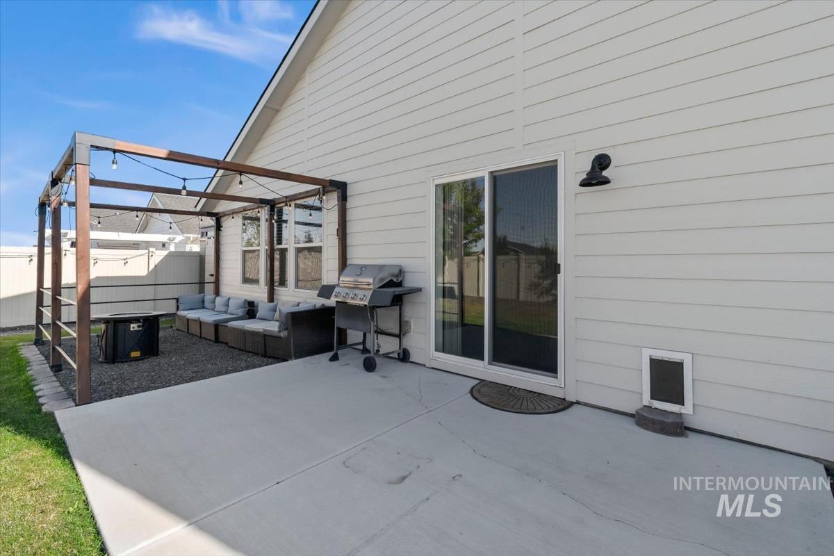 11194 Newton St, Caldwell, Idaho 83605, 4 Bedrooms, 2 Bathrooms, Residential For Sale, Price $424,900, 99001197