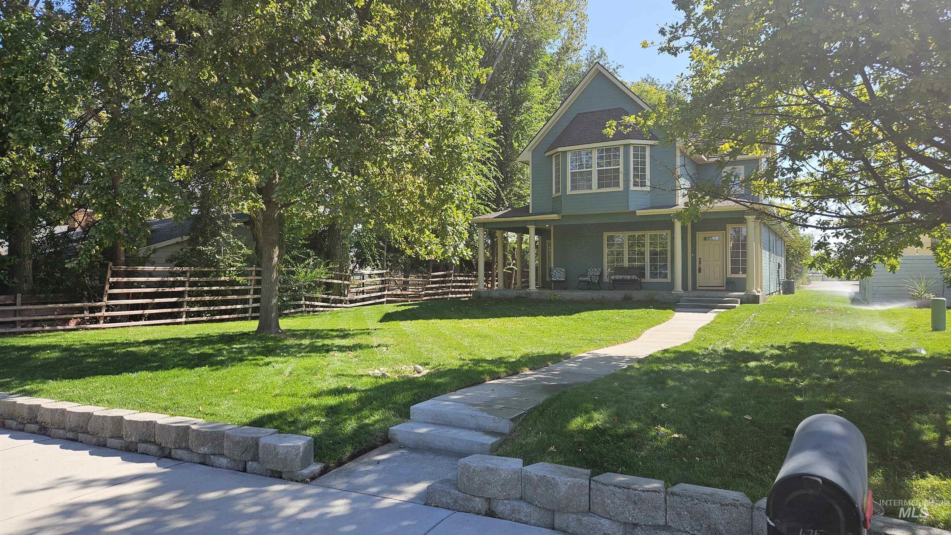 675 E Pine Ave, Meridian, Idaho 83642, 3 Bedrooms, 2 Bathrooms, Residential For Sale, Price $524,900, 99001199