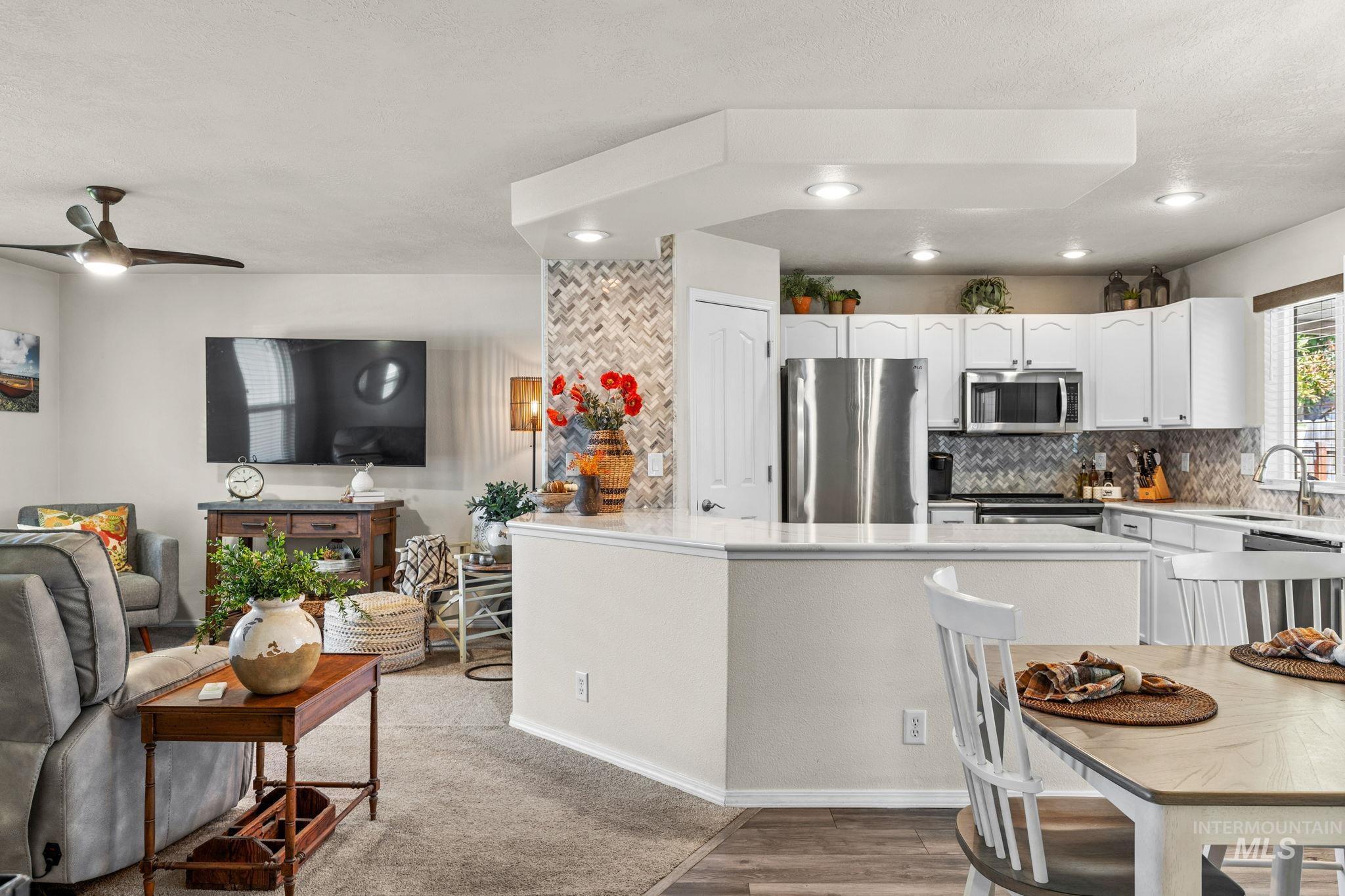 440 N Nebula Ave, Star, Idaho 83669, 3 Bedrooms, 2 Bathrooms, Residential For Sale, Price $469,000, 99001201
