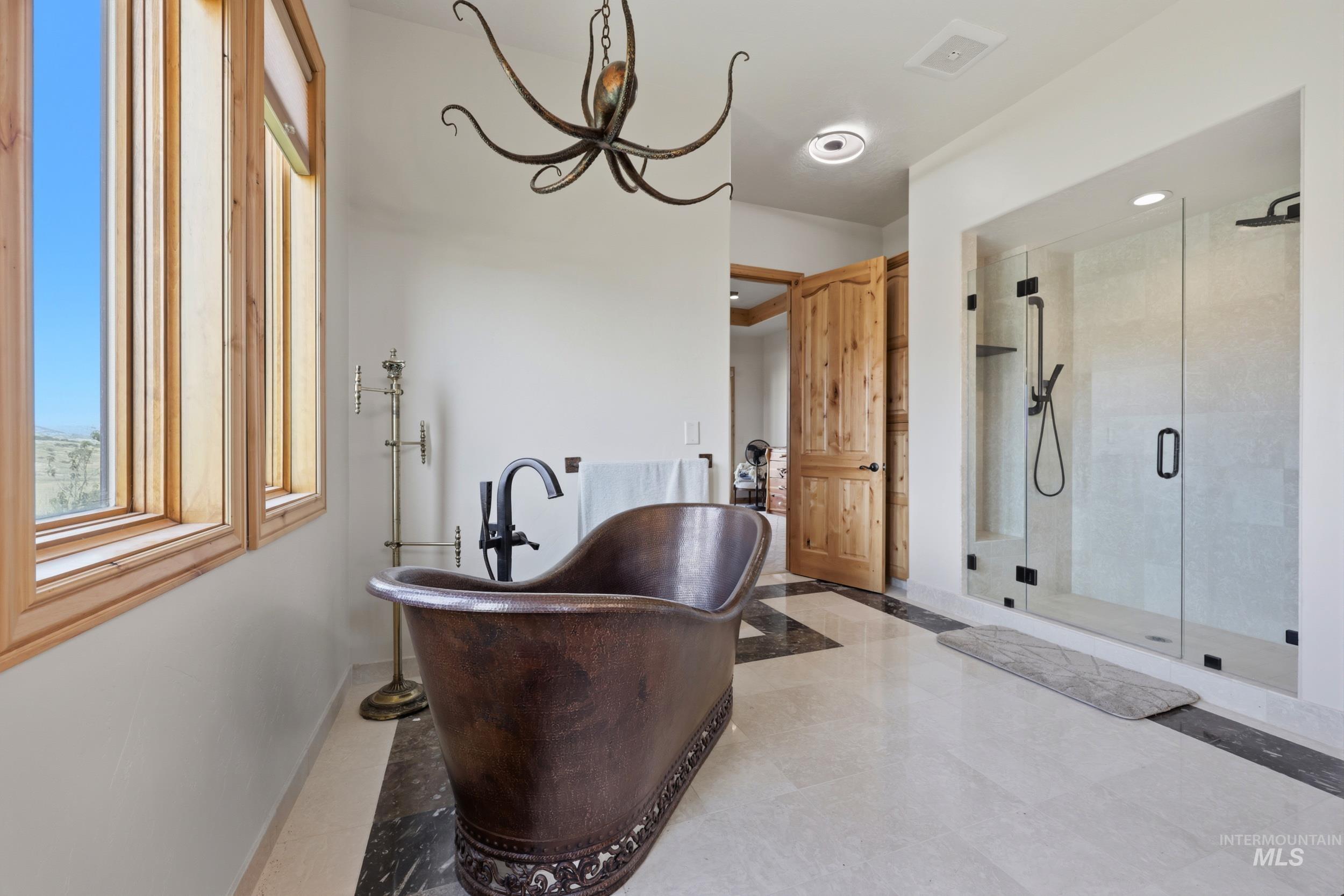 108 Twilight Trail, Marsing, Idaho 83639, 2 Bedrooms, 2 Bathrooms, Residential For Sale, Price $925,000, 99001204
