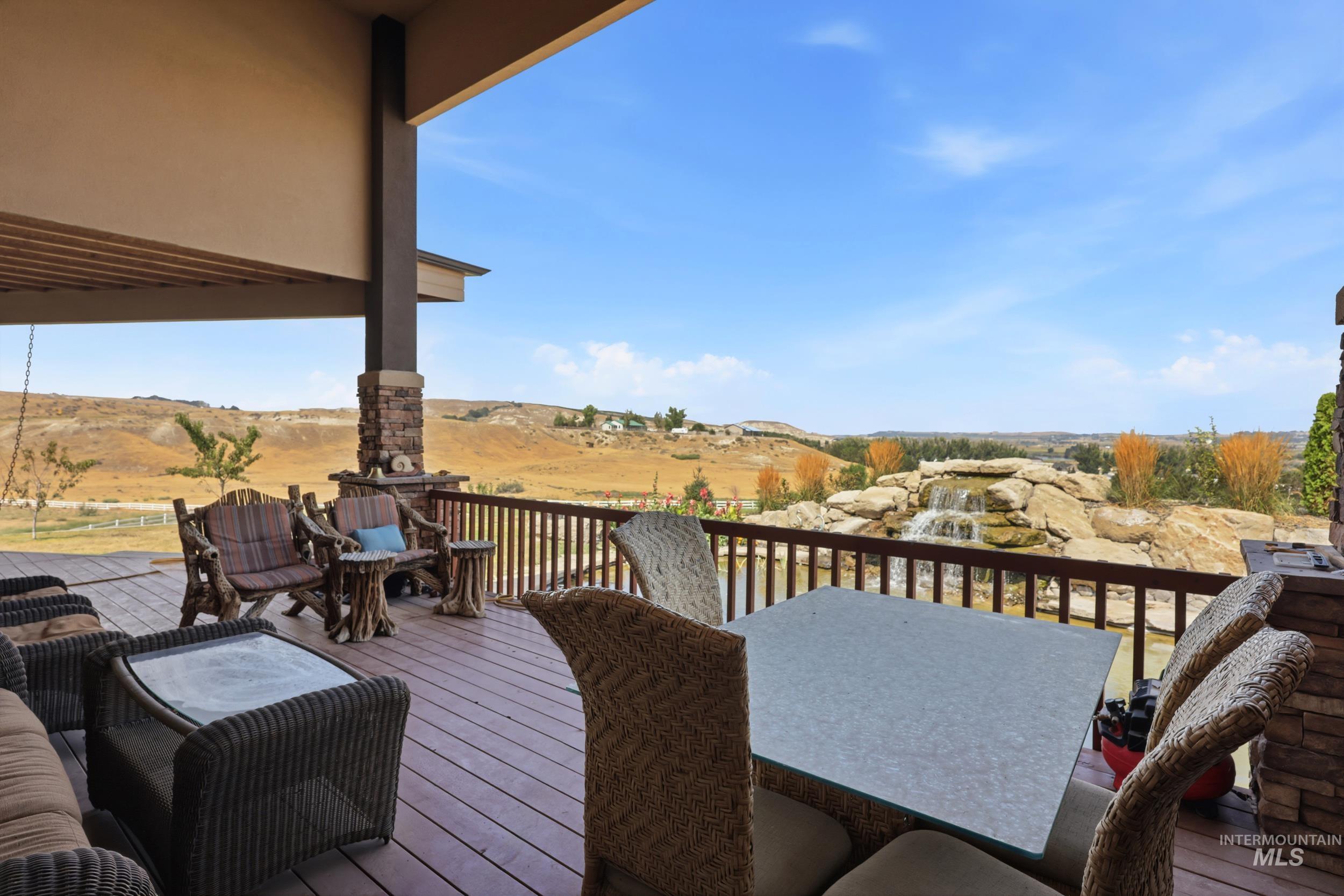 108 Twilight Trail, Marsing, Idaho 83639, 2 Bedrooms, 2 Bathrooms, Residential For Sale, Price $925,000, 99001204