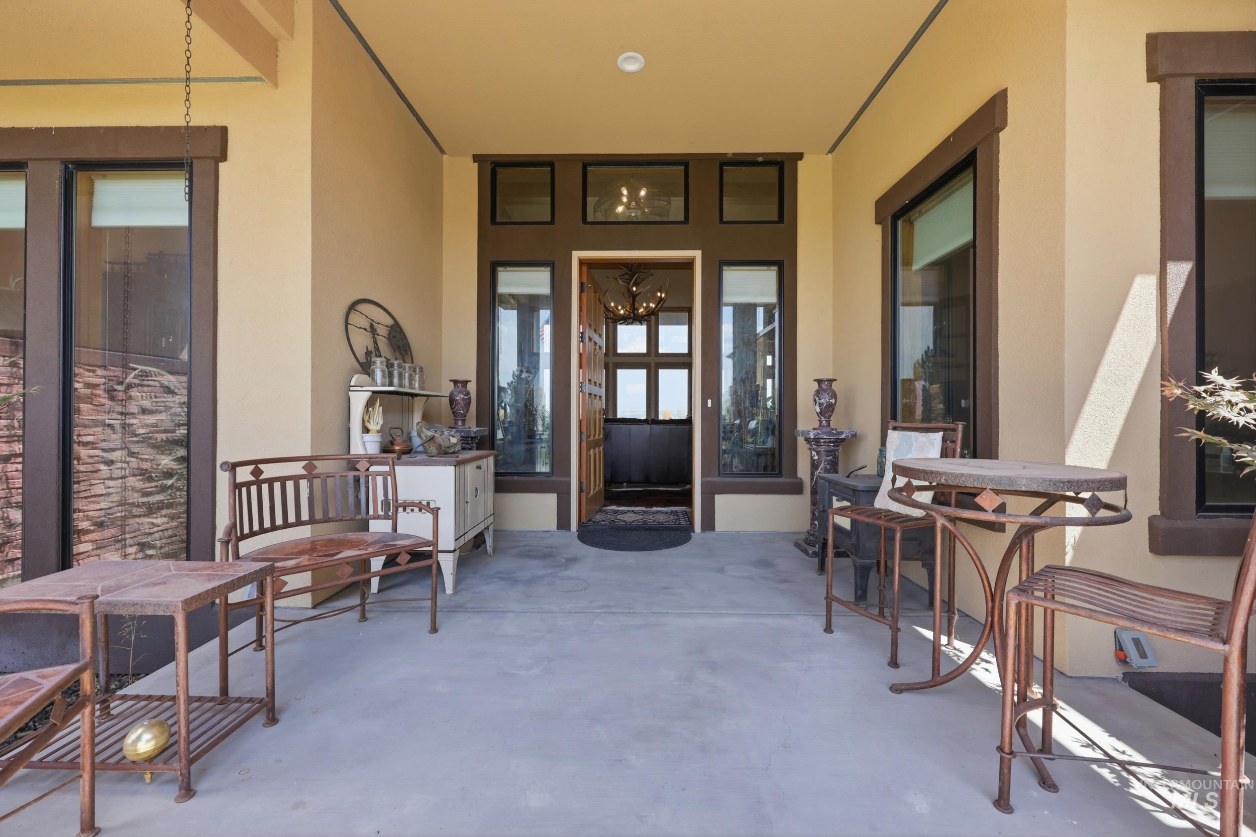 108 Twilight Trail, Marsing, Idaho 83639, 2 Bedrooms, 2 Bathrooms, Residential For Sale, Price $925,000, 99001204