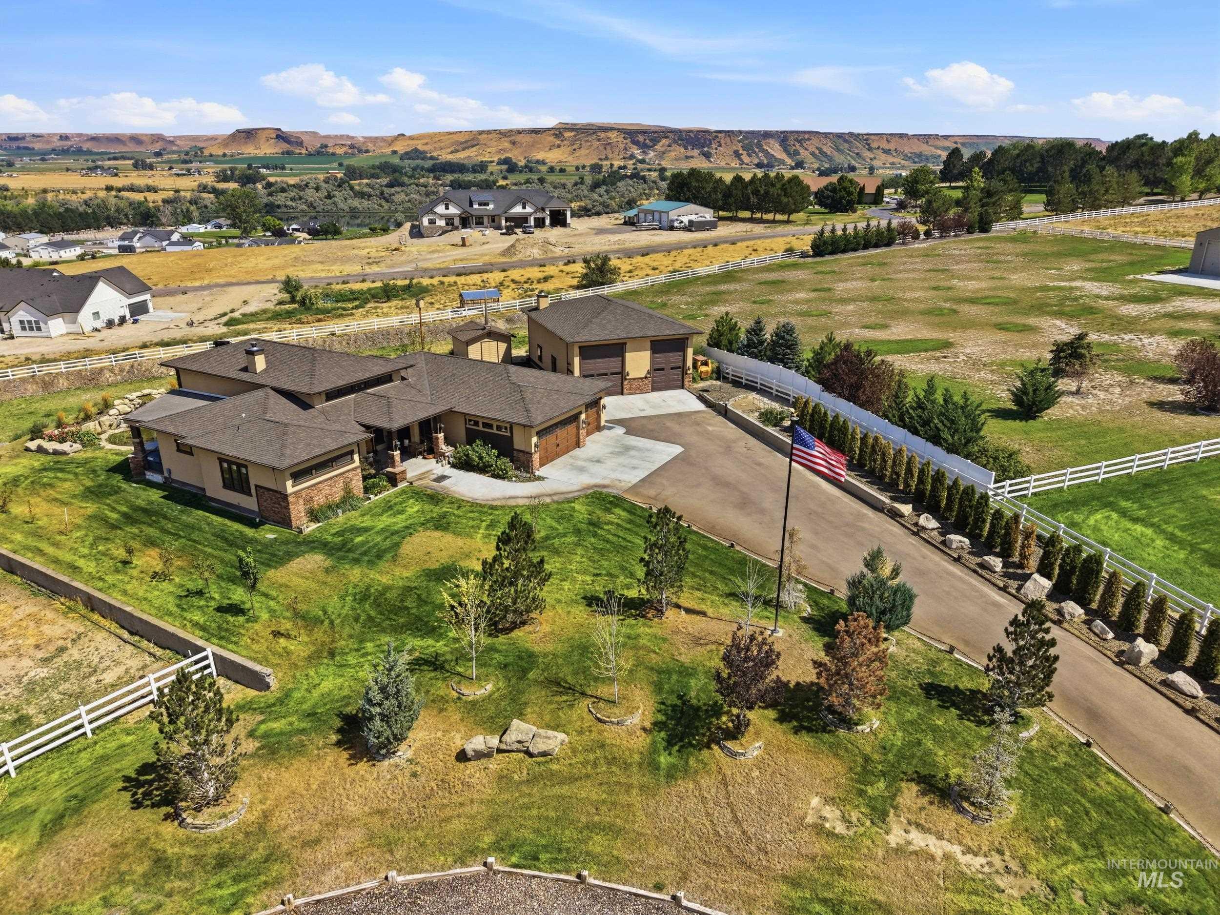 108 Twilight Trail, Marsing, Idaho 83639, 2 Bedrooms, 2 Bathrooms, Residential For Sale, Price $925,000, 99001204